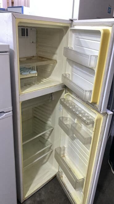 Блендеры: 2 двери Sharp Холодильник Продажа, цвет - Серебристый — 2