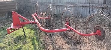 Oturacaqlı çarx tipli ot yığan/çevirmə tırmığı (saman yığan) Zavod