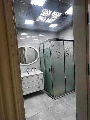 Mənzillər: İcarəyə verilir 3 otaqlı yeni tikili 92 m², 8 Noyabr m. Kateqoriya — 7