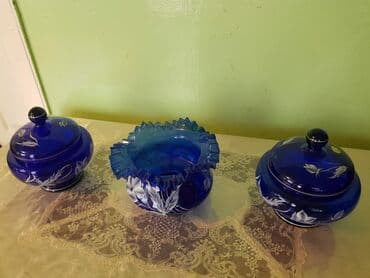 набор художника: Hər biri 50 azn 3 bir yer də 150 azn qədimi qablardı — 1