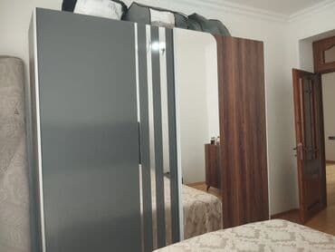 1 otaqlı kirayə: 3 otaqlı, 132 kv. m — 15