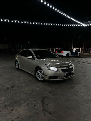 ford fusion necə maşındır: Chevrolet Cruze: 1.4 l | 2015 il 289000 km Sedan — 3