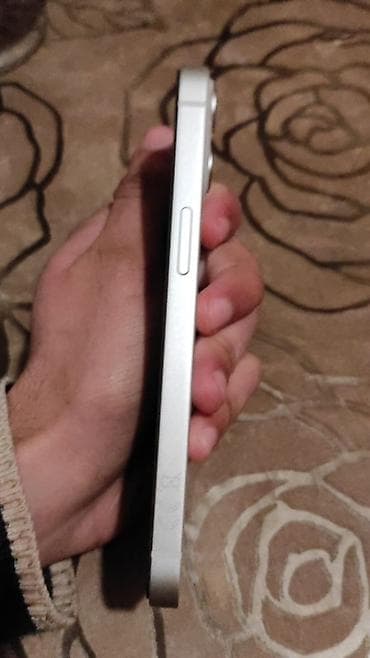 iphone xr ikinci el: IPhone 13, 128 GB, Ağ, Face ID — 4