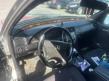 10 lt 663: Mercedes-Benz C-Class T-Modell (S202) universal - Kuzov: universal — 7