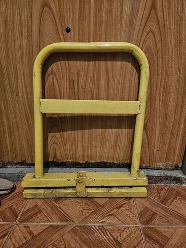 u profil: Metall avtomobil dayanacaq çəkici/yer qoruyucu barmaqlıq - Material — 1