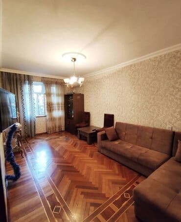 xacmazda satilan evler: Bakı, 2 otaqlı, Köhnə tikili, m. Əhmədli, 60 kv. m — 2