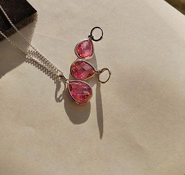 efe model 750: Bənövşəyi kristallı zərgərlik dəsti - Tərkib: 1 ədəd boyunbağı və 1 — 2