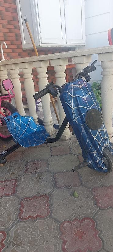 dri goedkc: Uşaq elektrik drift skuter - Model: 3 təkərli elektrik drift skuter — 2