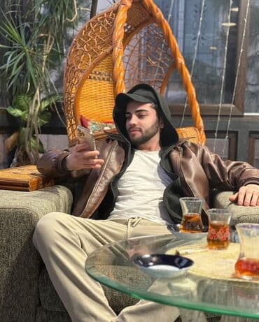 Öz işim var qrafikim sərbəstdi İş axtarıram təkliflər edin wp aktivdi — 5