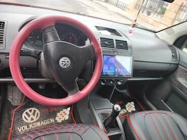 Riyaziyyat: Volkswagen Polo, qırmızı rəng, hetçbek kuzov. Texniki xüsusiyyətlər — 4