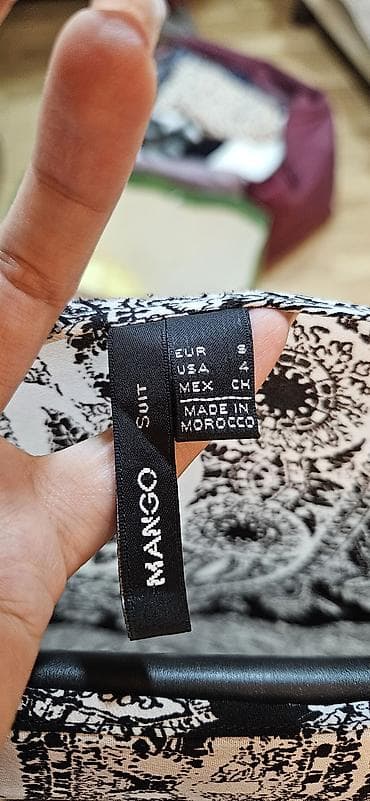 usta geyimi: Mango brendi qadın bluzası - Model: Suit xətti, qısaqol - Rəng və — 3