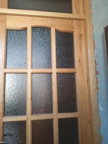 Строительные леса: Yeni .Dolğusu vurulmuş qapı. Lak vurulmayıb Ölçüsü: Hündürlüyü-2m 40sm — 1