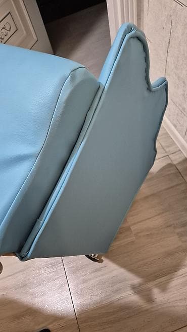 Usaq üçün divan.cirigi söküyü yoxdur.normal veziyyetdedir — 7