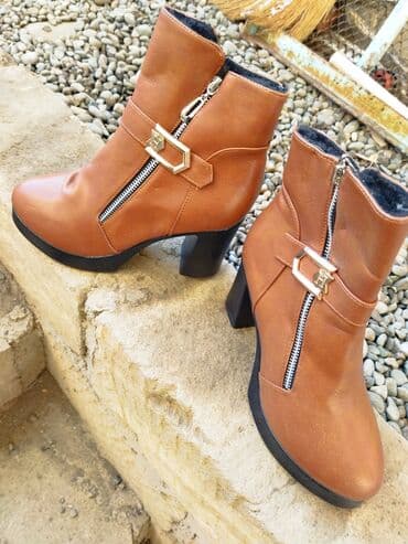 Ölçü: 36.5, rəng - Qəhvəyi, Yeni