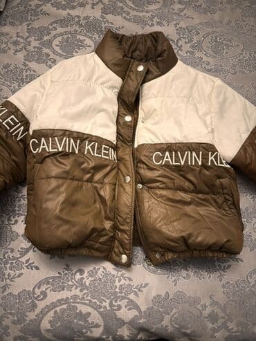 Toy paltarları və aksesuarları: Puxovik kurtka, Calvin Klein, M — 2