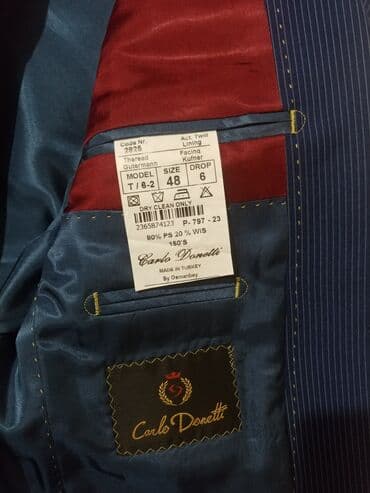 Kostyum 48 ölçü Tünd göy rəngdə Cəmi 2 dəfə geyinilib,yəni yenidən — 6