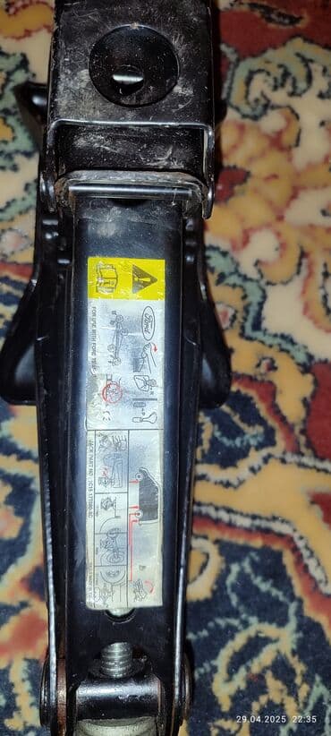 ford transit 2000: 1600 kq qaldırır ford transitindi ünvan zabrat1 — 2