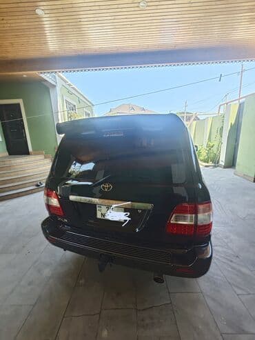 İnformatika: Toyota Land Cruiser: 4.5 l | 2006 il Ofrouder/SUV — 3