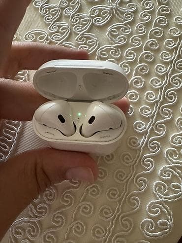komputer kalonka: Airpods 2 yaxshi vezyetdedi zaraatka normal saxlayir gulagciglar — 3