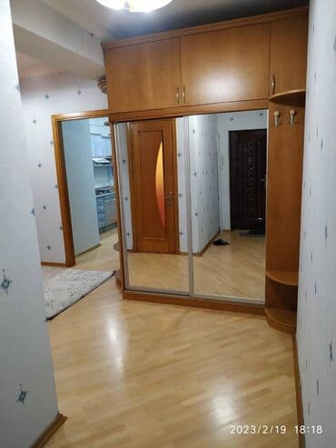 4 otaqlı ev: Meqafanın yanı, 16/4 mərtəbə, 90 kv, 2 otaq, tam əşyalı, dəniz — 16