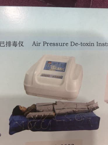 Restoran, kafe avadanlığı: Pressoterapiya yenisi 2200 azndir hec ishlenmeyib 1800azn — 2