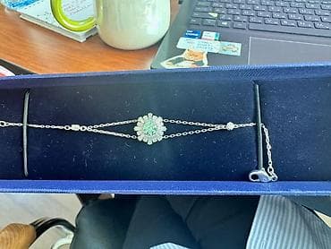 chanel mindjuse cena: Swarovski — 1