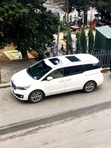Kia Carnival (ağ rəng, miniven) - Geniş 9 yerlik salon, ailə və uzun lalafo.az -da — 12 Kia Carnival (ağ rəng, miniven) - Geniş 9 yerlik salon, ailə və uzun — 12