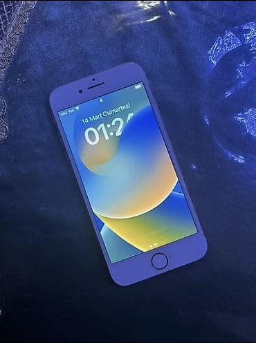 iphone 12 pro max dubai version: IPhone 8, 64 GB, Qızılı, Barmaq izi — 6