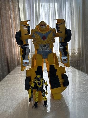 şaxta baba oyuncagi: Sarı rəngli transformasiya olunan oyuncaqlar maşın/robot - 2-si 1-də — 6