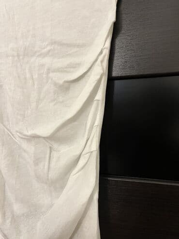 kişi eynekleri: Zara kofta 
M razmer 
Nazikdir iç gösteren materialdır — 10