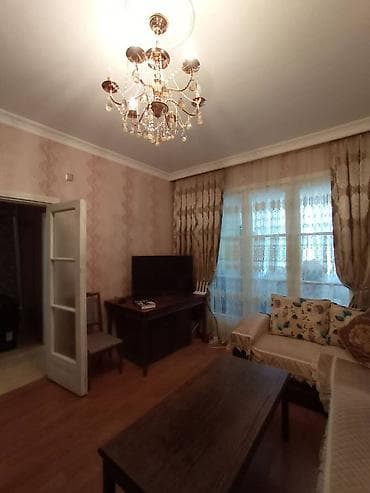 gence gulustan qesebesinde evler: Gəncə, 3 otaqlı, Köhnə tikili, 40 kv. m — 6
