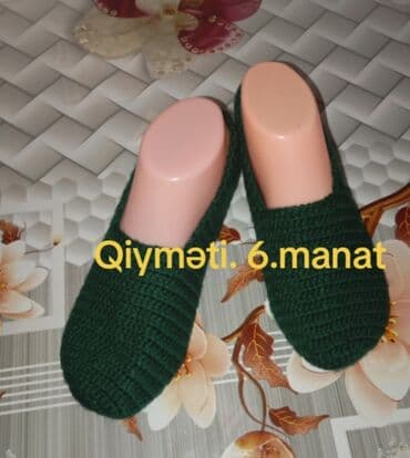 toxunma corab: Toxunma corab satılır isteyen yaza birer ölcu ve renglere gorede — 1