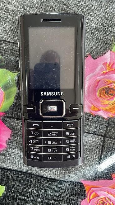 Samsung D780, rəng - Qara, Düyməli