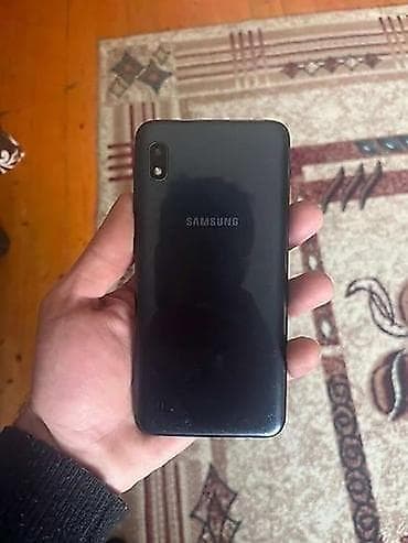 redmi a10: Samsung Galaxy A10, 32 GB, rəng - Qara, İki sim kartlı — 2
