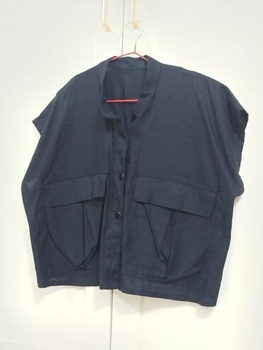 Toy paltarları və aksesuarları: 1 - Размер M. Цена - 15 манатов 2 - Размер S/M. Цена - 15 манатов 3 - — 4