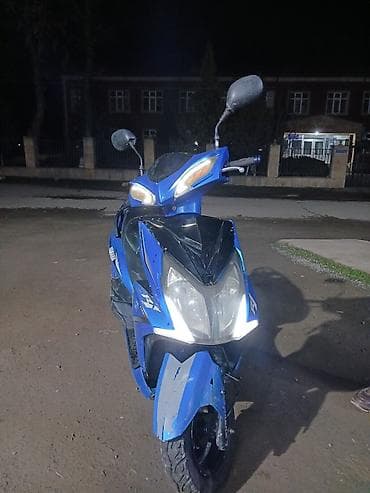 Nəqliyyat: Skuter – 50cc sinif (maks. sürət 45 km/saat) - Rəng: mavi-qara - — 3