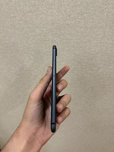 iphone 8 plus 2 ci el: IPhone 8 Plus, 64 GB, Jet Black, Barmaq izi — 2