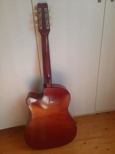 акустические гитары из индонезии: Problemi yoxdur. Real alıcıya endirim var — 2