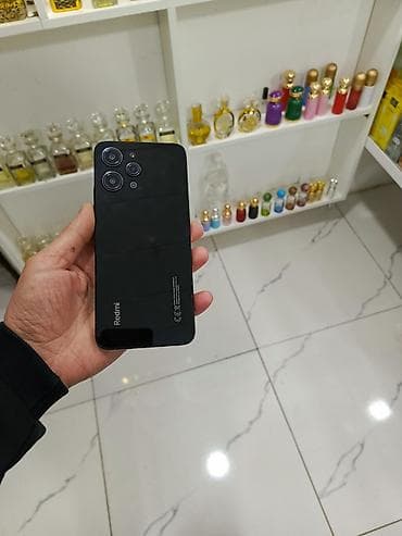 iphone 7 gence: Redmi 12, 128 GB, rəng - Qara, Barmaq izi — 4