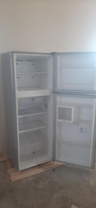 Soyuducular: İki qapılı soyuducu (üstü dondurucu, altı soyuducu bölmə) - Korpusu — 4