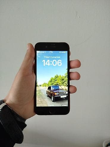 kreditə iphone: IPhone 8 Plus, Qırmızı, Barmaq izi — 4