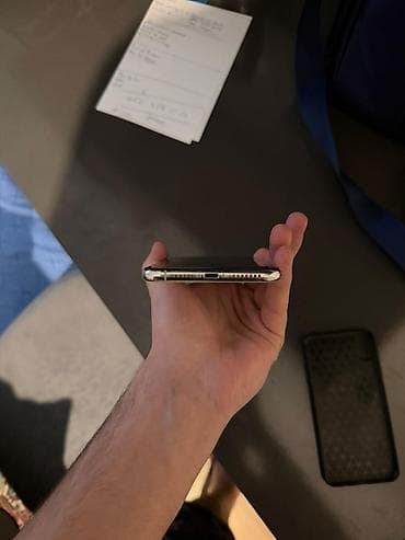 iphone 13 pro max ekran: IPhone Xs Max, 64 GB, White Titanium, Barmaq izi — 5