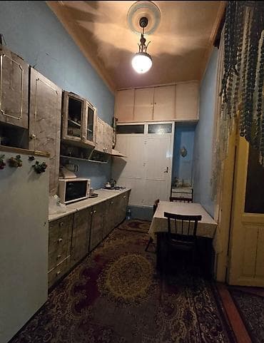 aaaf parkda satilan evler: Gəncə, 2 otaqlı, Köhnə tikili, 25 kv. m — 3