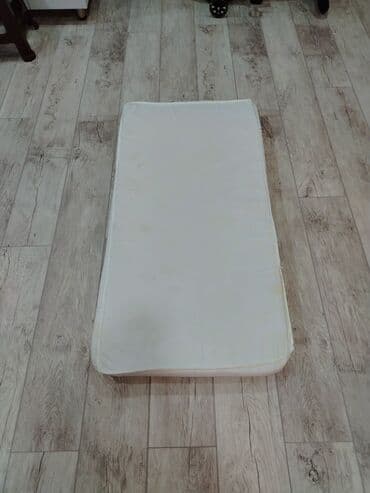 3D panellər: Təzə kimidir. Kiçik ölçü beşiklərə gedən matrasdır. Təmizdir. 5-6 ay — 1