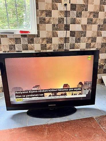 televizor kreditle: Samsung LCD televizor - Model: Samsung LE32B350 (etiketdə göstərilib) — 2