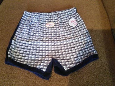 Tuman 2_3 yash ushaq ucun bir ededi 2.50