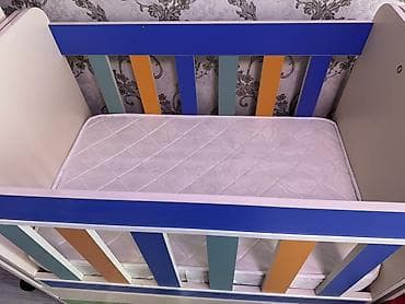 Oğlan və qız üçün, İşlənmiş, Dördbucaq, Beşik, Matras ilə, Yellənmə mexanizm ilə