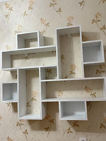 divar dolabı: Tecili satilir. Her biri temiz seliqeli qalib masa stolundan basqa — 4