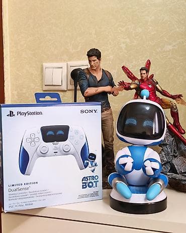 playstatio: ASTRO BOT “Phone and Tech Holder” – çoxfunksiyalı dekorativ stend - — 2