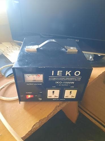ev saati: IEKO IKO-1500W avtomatik gərginlik stabilizatoru (servo tip) — 1
